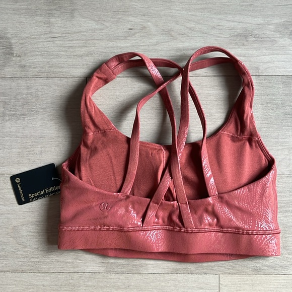 NWOT Lululemon Energy Shine Sport Bra Size 4 - Picture 2 of 8
